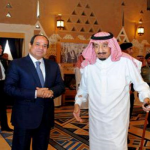بعد الضجة حول ” ثلاجة السيسي ” .. مصريون ينشرون فيديو قديم للملك سلمان عن شرائه الحلوى ب”الدين” .. يتسبب في إثارة الجدل بين الشعبين