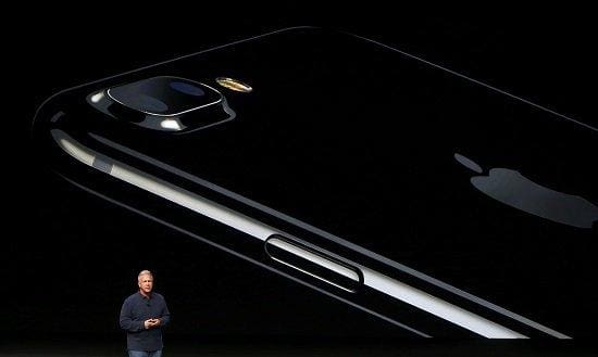 ايفون 7 "IPhone 7" و ايفون 7 بلس "IPhone 7 Plus"