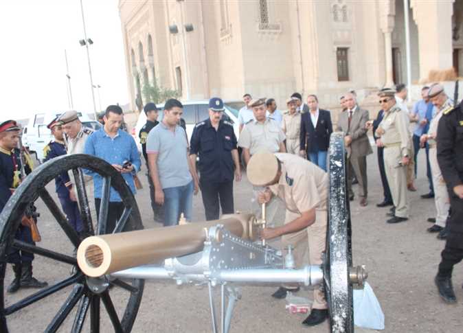 مدفع رمضان وموعد الإفطار والسحور وقصة ارتباطهم منذ اقدم العصور