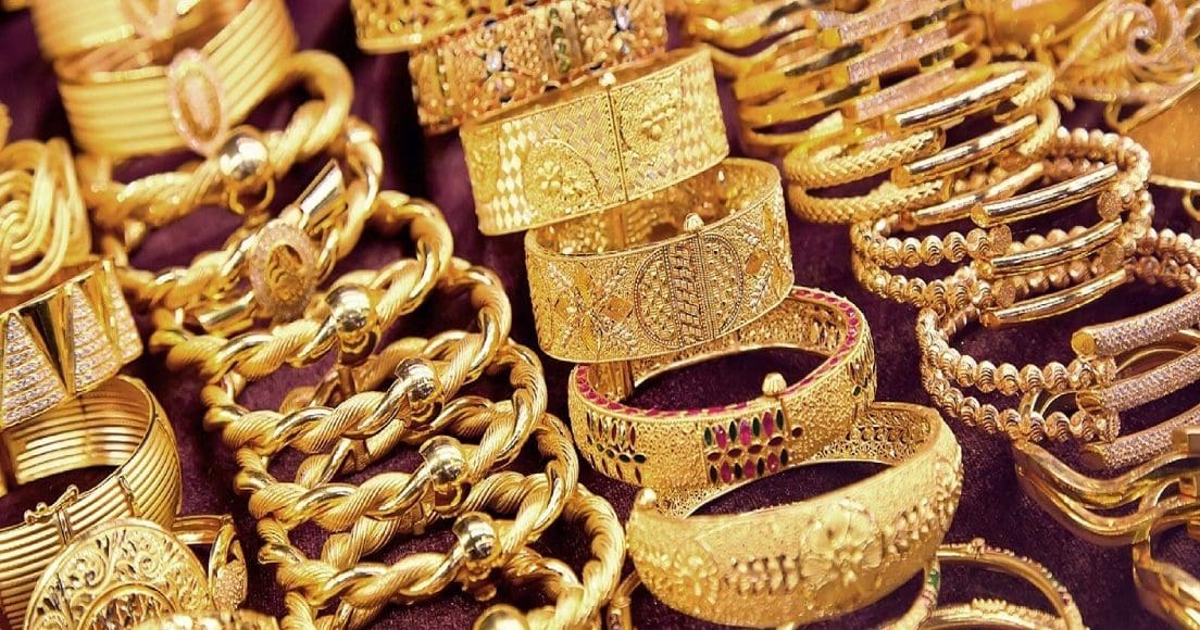 أسعار الذهب في مصر تنخفض 6 جنيهات