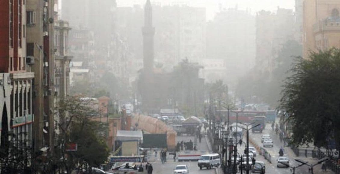 خبير أرصاد جوية يحذر من الشمس الكاذبة وطقس سيء يضرب مصر