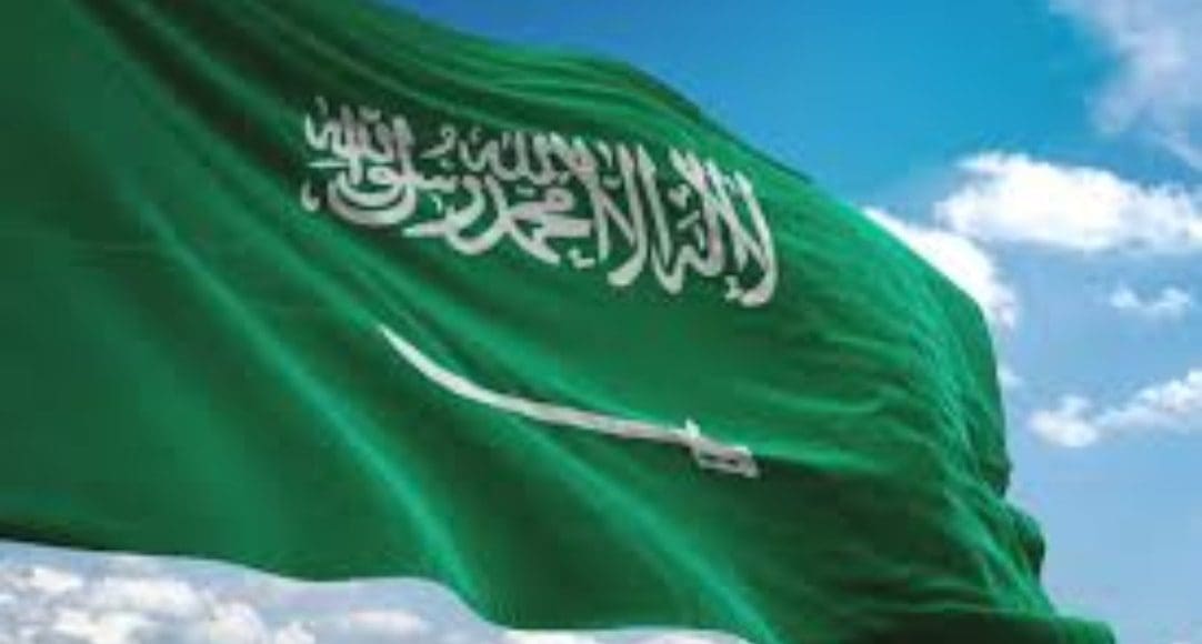 طريقة تمديد تأشيرات الزيارة للسعودية إلكترونيًا مجانًا .. رابط التمديد الإلكتروني والخطوات