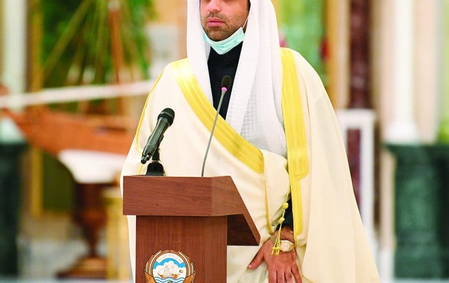 من هو د. حمد روح الدين؟.. تعرف على السيرة الذاتية لوزير الإعلام والثقافة الجديد 1 حمد روح الدين وزير الإعلام والثقافة