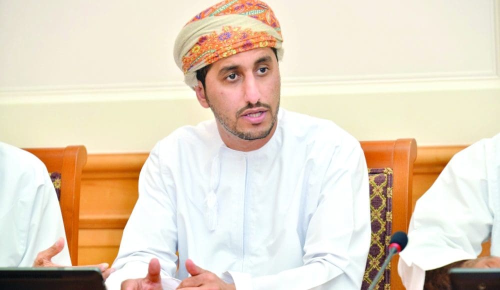 البوكس نيوز - من هو محمد بن سليمان الكندي محافظ شمال الباطنة الجديد؟ 2 محمد بن سليمان الكندي محافظ شمال الباطنة الجديد