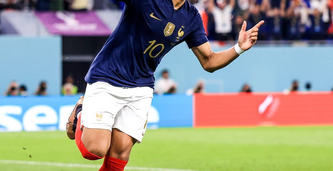 المنتخبات المتأهلة لدور 16 كأس العالم 2022