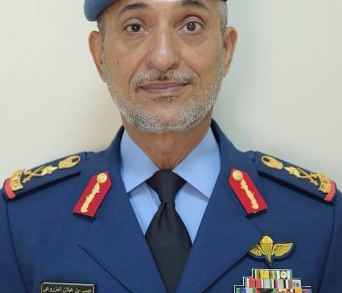عيسى سيف المزروعي رئيس الأركان الجديد بالإمارات
