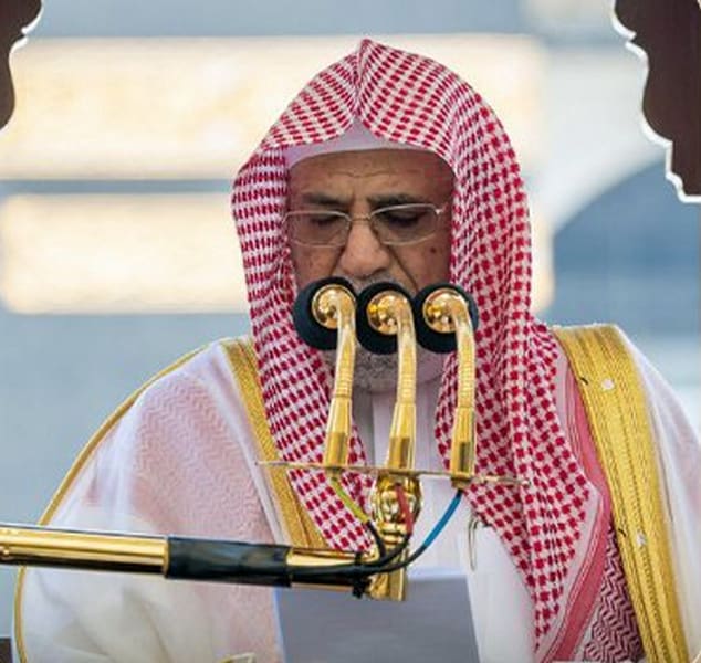 خطيب صلاة الجمعة في المسجد الحرام والنبوي اليوم