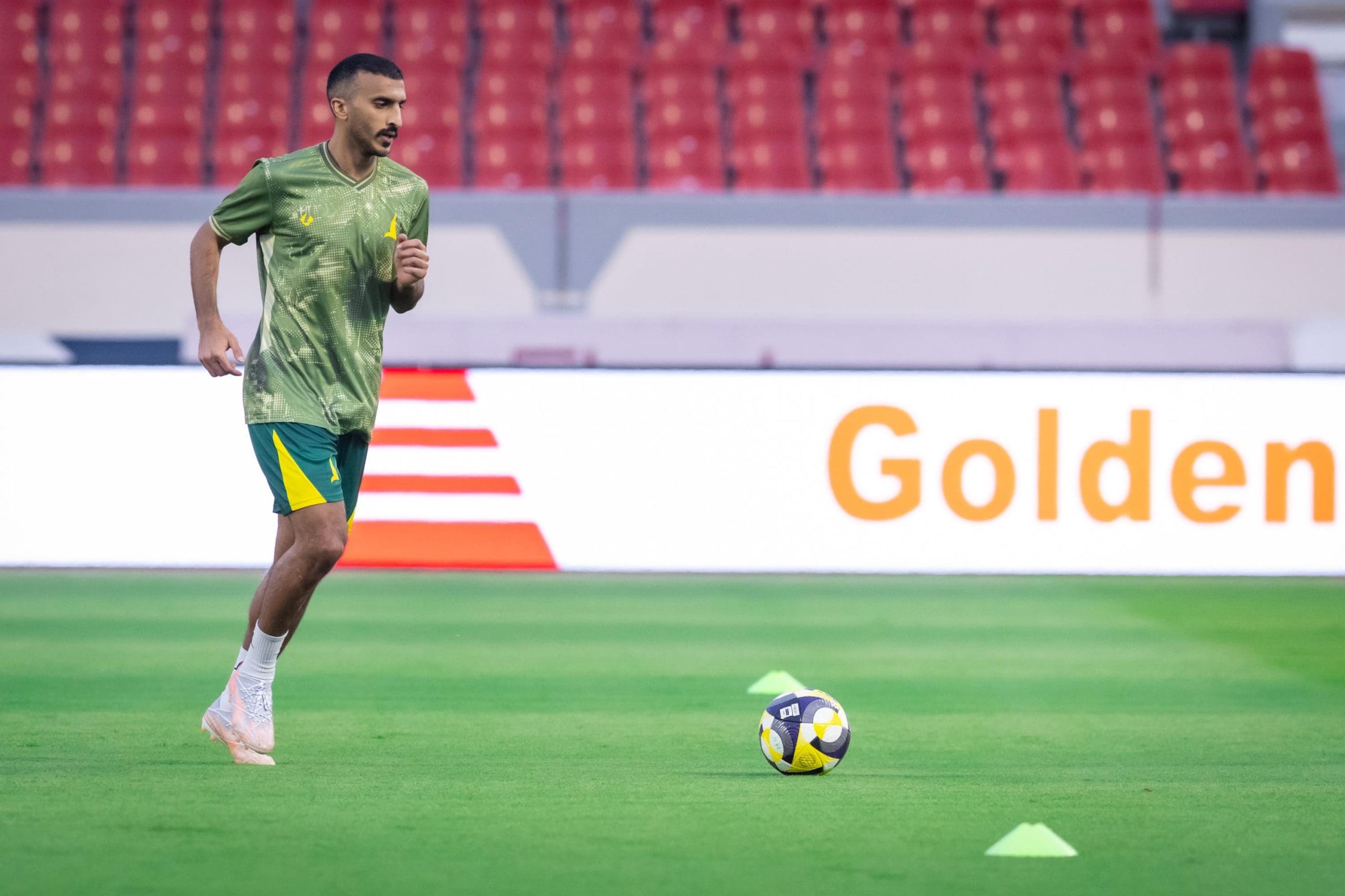 مباراة الطائي ضد الخليج في كأس الملك